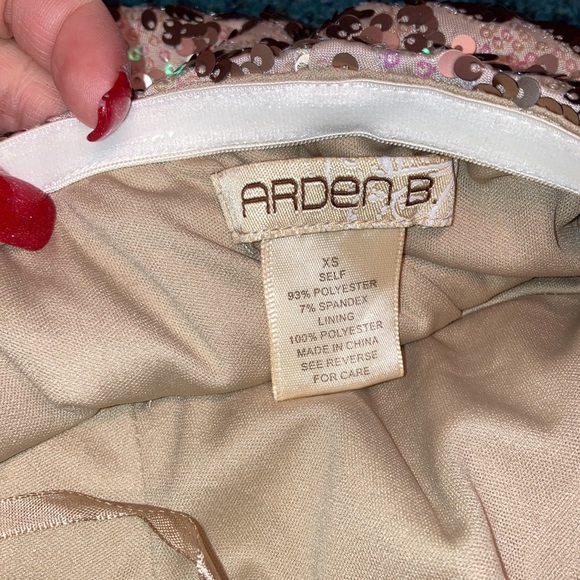 Women’s Arden B Sequin Mini Dress Bundle - Picture 4 of 7